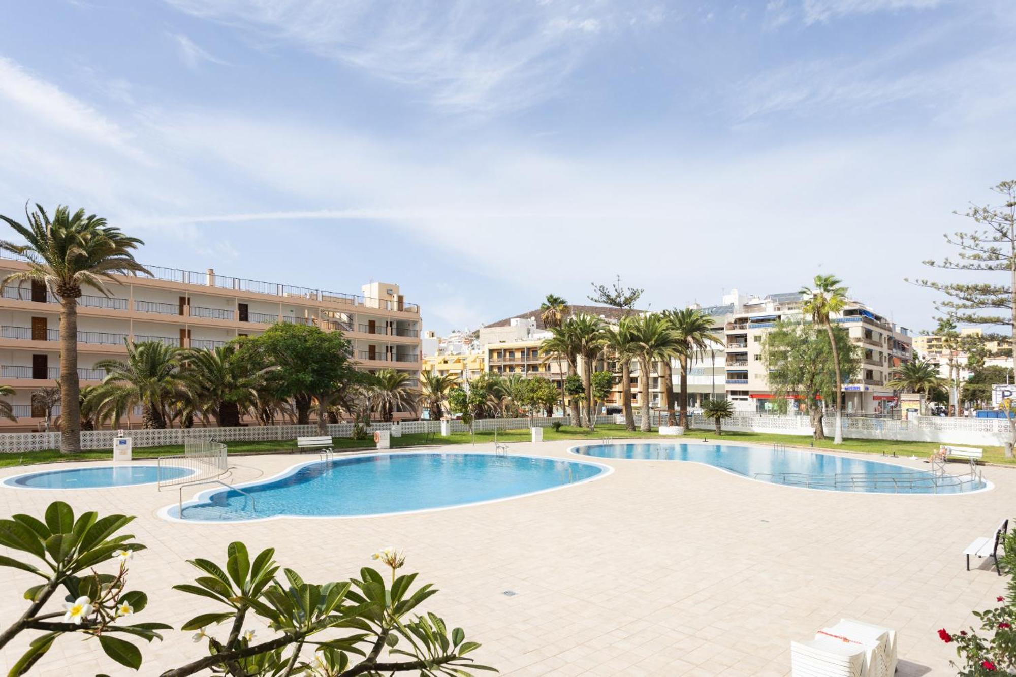 Appartamento Amazing Ocean View & Pool Los Cristianos Achacay Esterno foto